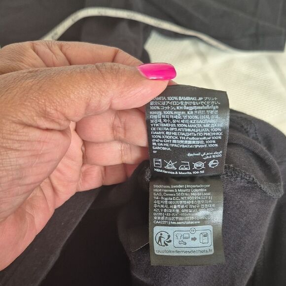 H&M Black Statement Tee - Picture 8 of 16